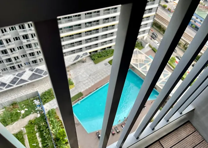 1br Near Megamall, Boni & Shaw Mrt Station Apartment